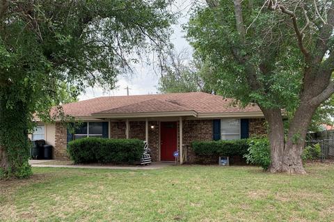 212 Southside Dr, Sanger, TX 76266