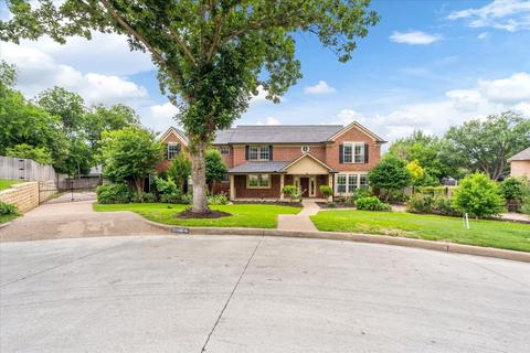 5008 Bentwood Ct, Fort Worth, TX 76132