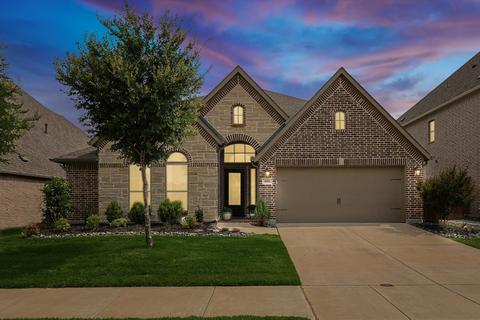 808 Glen Crossing Dr, Celina, TX 75009