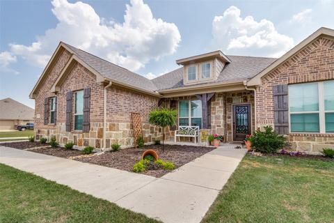 1264 Christie Ln, Oak Ridge, TX 75161