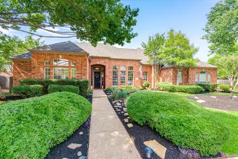 1304 Normandy Dr, Southlake, TX 76092