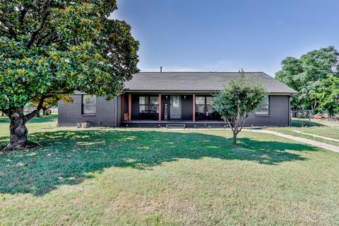 916 Oak Grove E Rd, Burleson, TX 76028