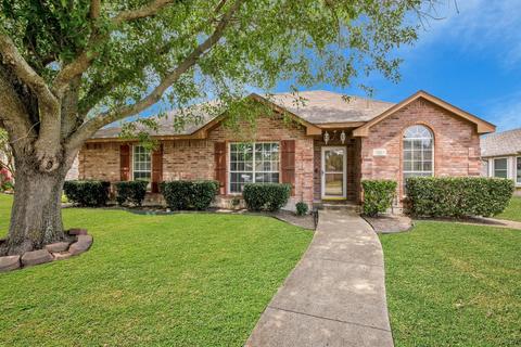 7305 Airline Dr, Rowlett, TX 75089