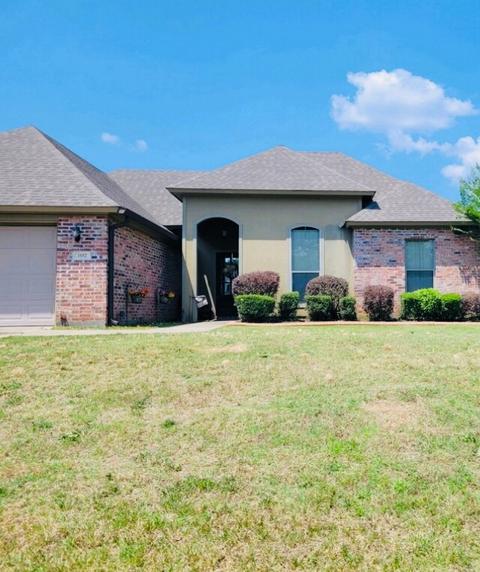 3552 Lakeside Dr, Shreveport, LA 71119
