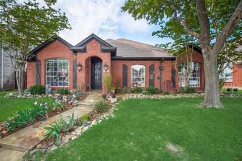 4210 Honeysuckle Dr, Mckinney, TX 75070