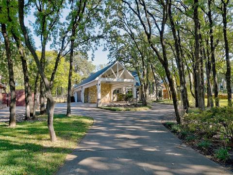 1788 Kingswood Dr, Southlake, TX 76092