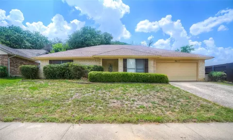 3617 Dover Ln, Bedford, TX 76021
