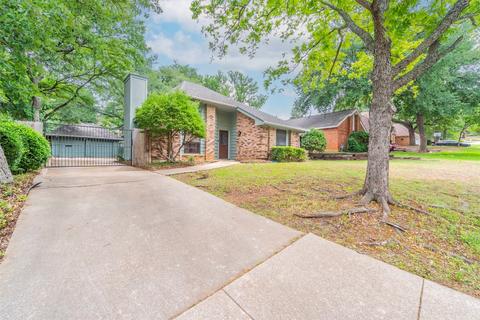 5315 Stonewood Ct, Arlington, TX 76017