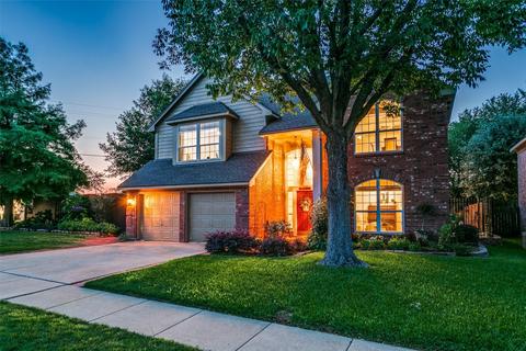 3552 Paint Brush Ln, Bedford, TX 76021
