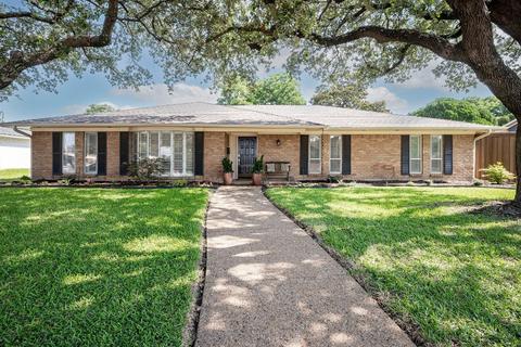 4751 Harvest Hill Rd, Dallas, TX 75244