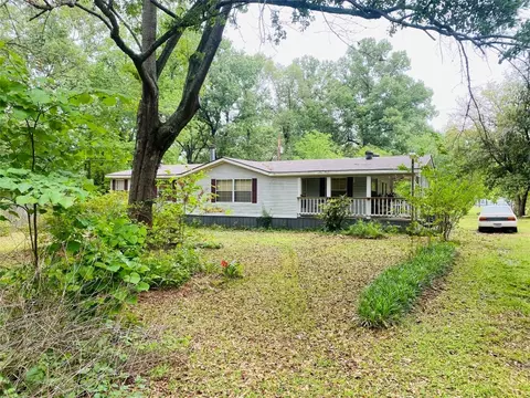 8929 E Picturesque Dr, Greenwood, LA 71033