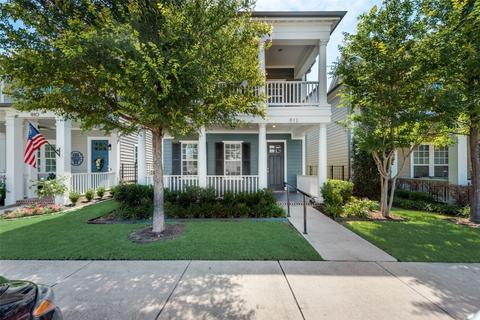 812 S Coppell Rd, Coppell, TX 75019