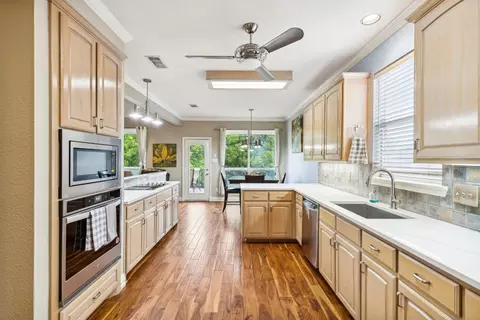 3612 Highpoint Dr, Rockwall, TX 75087