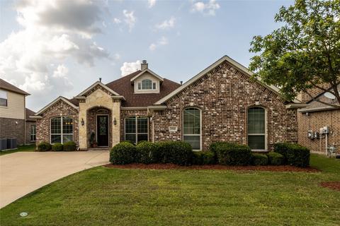 2940 Almansa, Grand Prairie, TX 75054