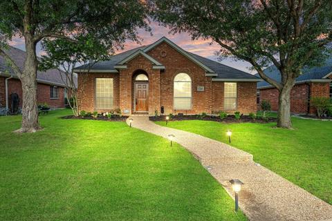 12144 Cardinal Creek Dr, Frisco, TX 75033