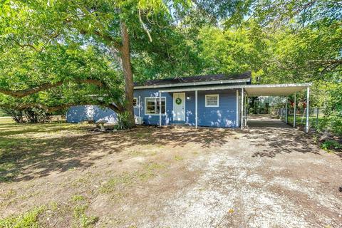 501 N Guadalupe St, Whitney, TX 76692