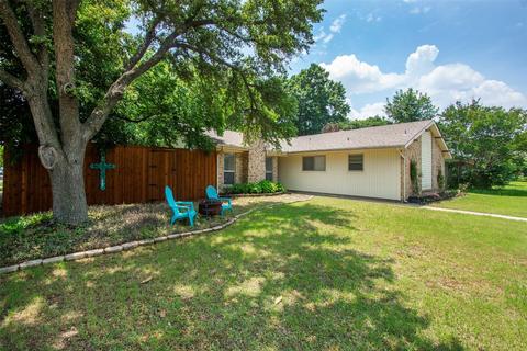 2524 Laurel Ln, Plano, TX 75074