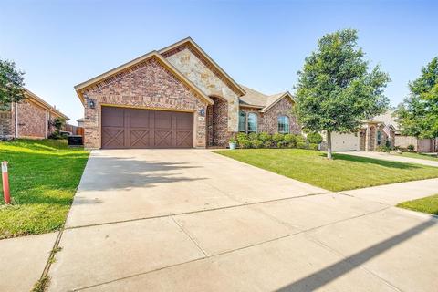 770 Peach Ln, Burleson, TX 76028