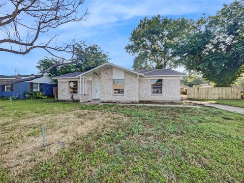 2506 William Brewster Dr, Irving, TX 75062