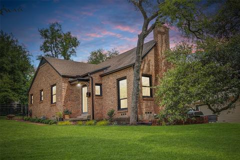 1320 Bluebonnet Dr, Fort Worth, TX 76111