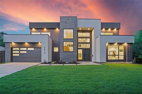 9816 Mixon Dr, Dallas, TX 75220