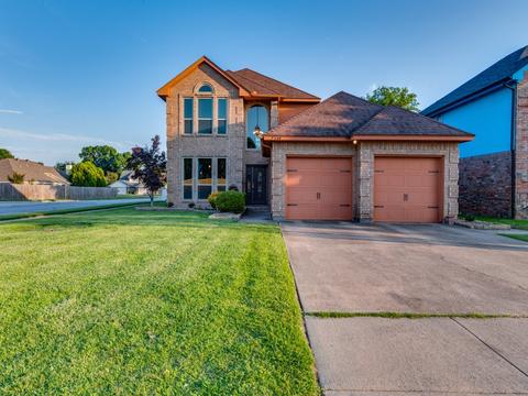 7544 Steward Ln, North Richland Hills, TX 76182