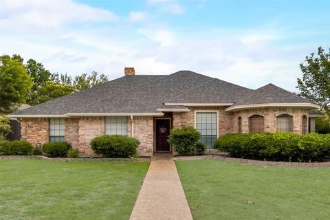 1710 Plummer Dr, Rockwall, TX 75087