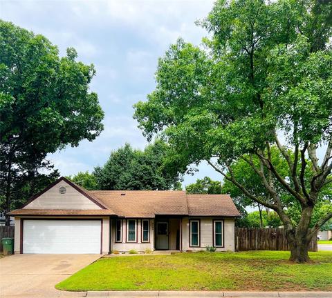 6100 Yorkford Dr, Arlington, TX 76001