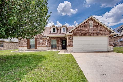 364 Lockwood Ln, Weatherford, TX 76087
