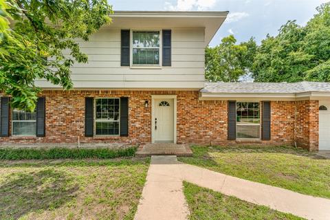 2152 W Overhill Dr, Stephenville, TX 76401