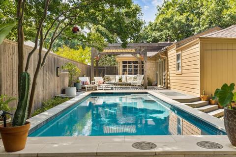 2235 Lawndale Dr, Dallas, TX 75211