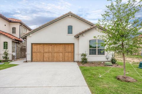 11060 Lakeside Dr, Fort Worth, TX 76179