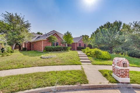 1701 White Cap Ct, Desoto, TX 75115