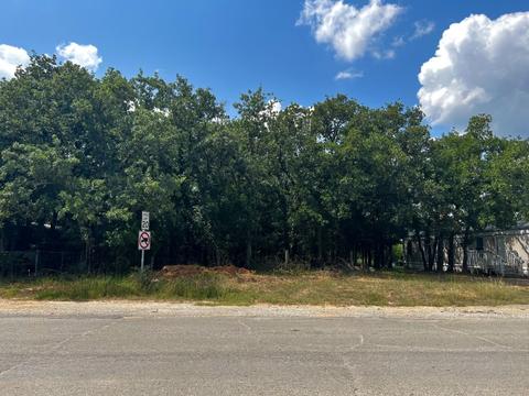 1304 Sheri N Ln, Pelican Bay, TX 76020