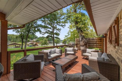 12 Oakridge Cir, Star Harbor, TX 75148