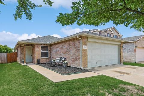5904 Ridge Lake Dr, Fort Worth, TX 76244