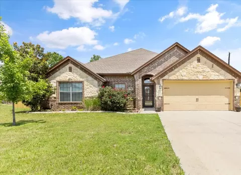 704 Timberline Dr, Bridgeport, TX 76426