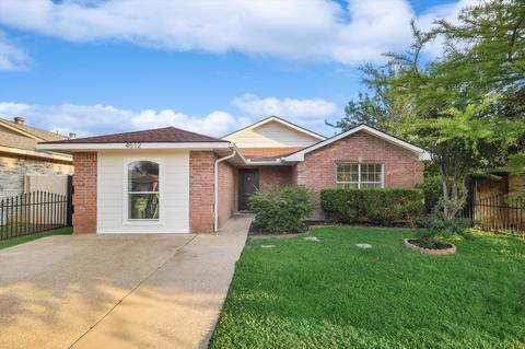 4512 Tierra Dr, Dallas, TX 75211