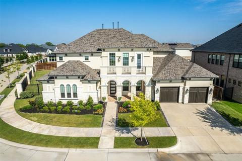 1916 Coopers Hawk Dr, Arlington, TX 76005