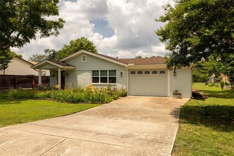 1114 Elmira St, Weatherford, TX 76086