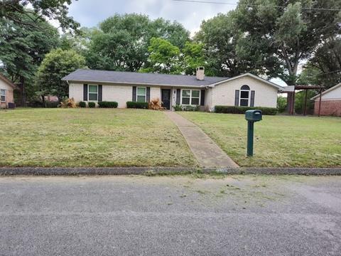 2813 Eugenia Dr, Longview, TX 75605