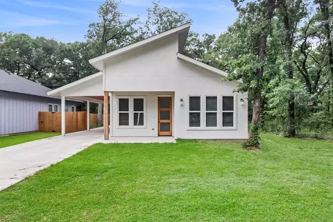 6164 Chickasaw Dr, Mabank, TX 75156
