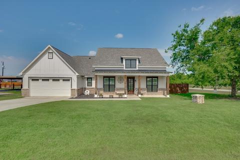 5600 Herkes Ct, Fort Worth, TX 76126