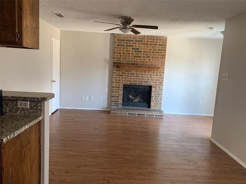 4917 Jamesway St, Fort Worth, TX 76135