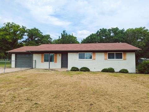 104 Honeysuckle Rd, Paradise, TX 76073