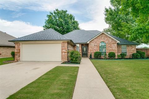 7000 Lonesome Oaks Dr, North Richland Hills, TX 76182