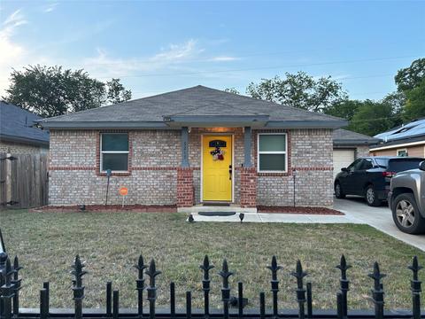 3217 Hanger Ave, Fort Worth, TX 76105