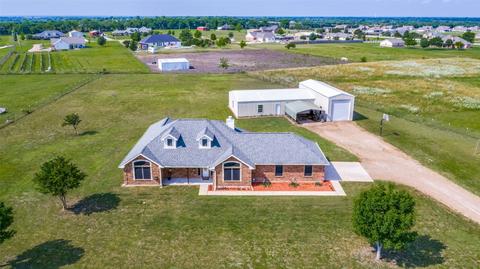 109 Wagon Wheel Cir, Leonard, TX 75452