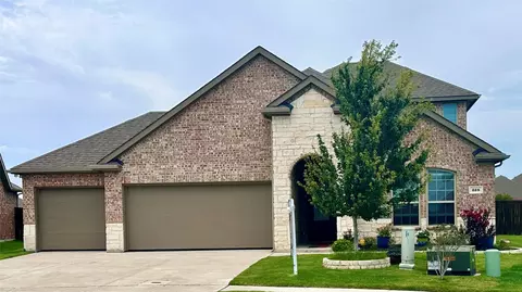 228 Carolina Trce, Fate, TX 75189