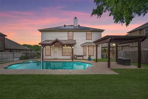 12200 Treeline Dr, Crowley, TX 76036